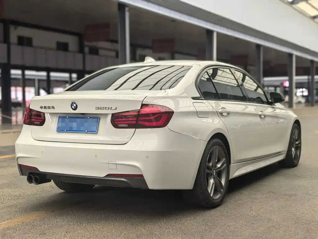 BMW 3 Series — фото 12
