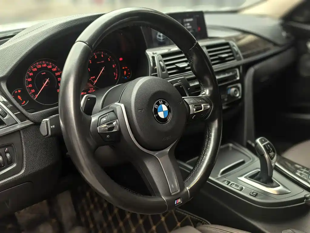 BMW 3 Series — фото 4