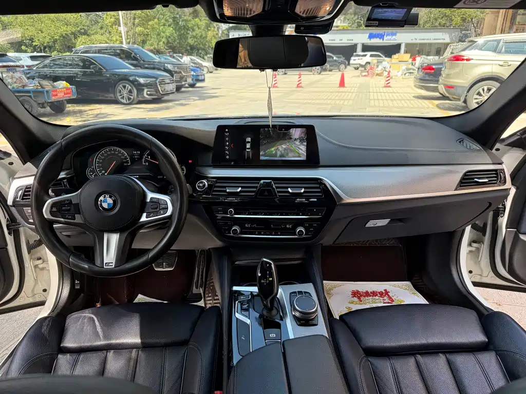 BMW 5 Series (Import) — фото 9