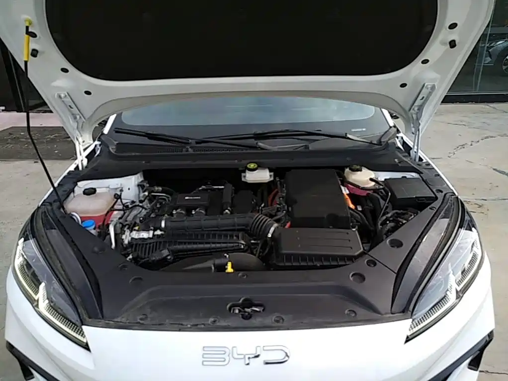 BYD Seal 06 — фото 20
