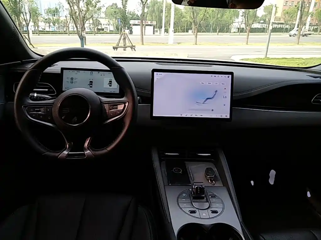 BYD Seal 06 — фото 10