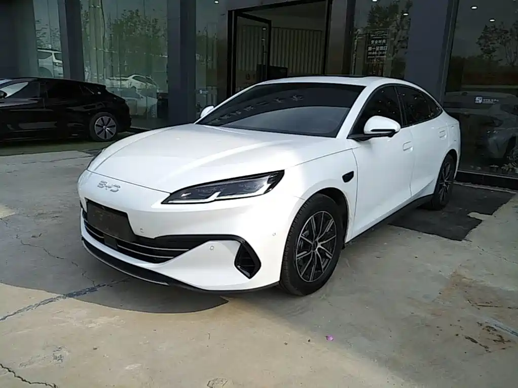 BYD Seal 06