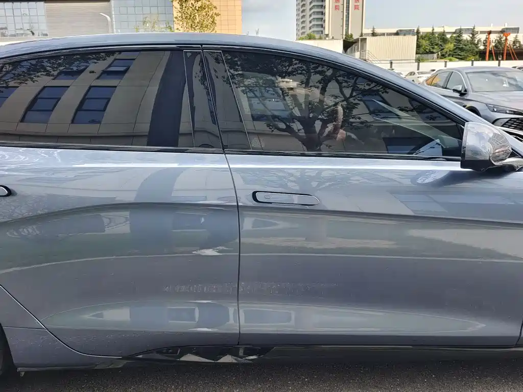 BYD Seal — фото 21