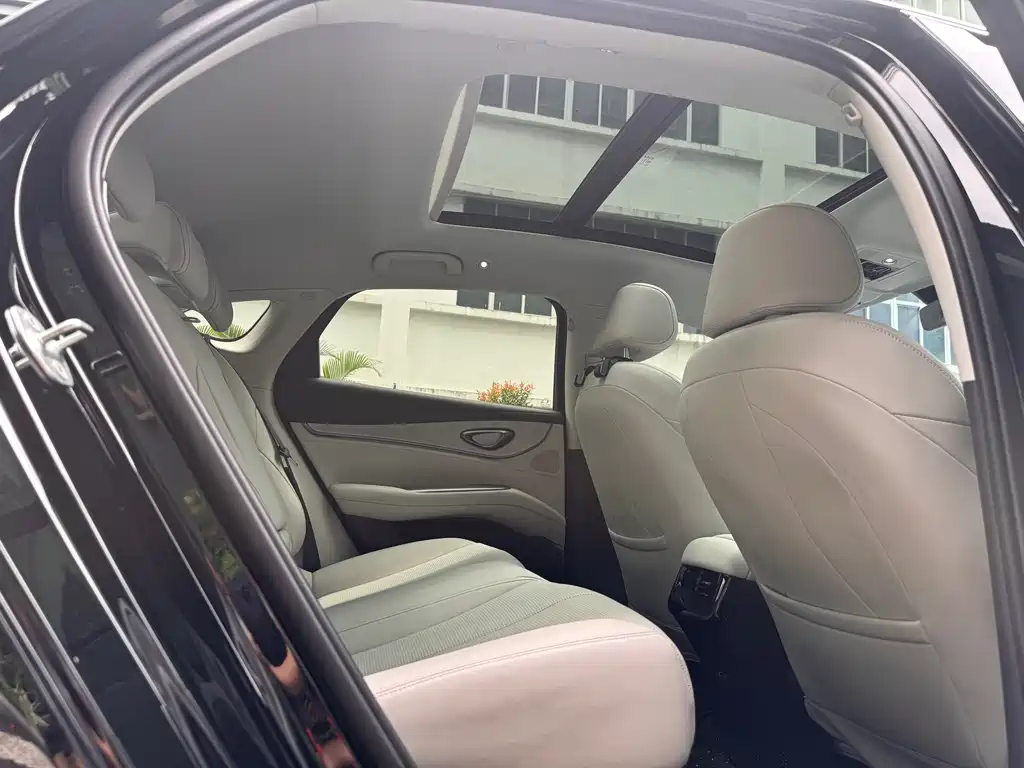 BYD Seal 07 EV — фото 14