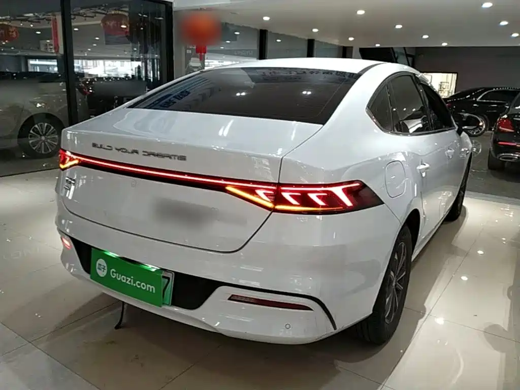 BYD Qin PLUS — фото 7
