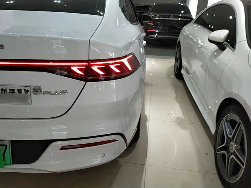 BYD Qin PLUS — фото 8