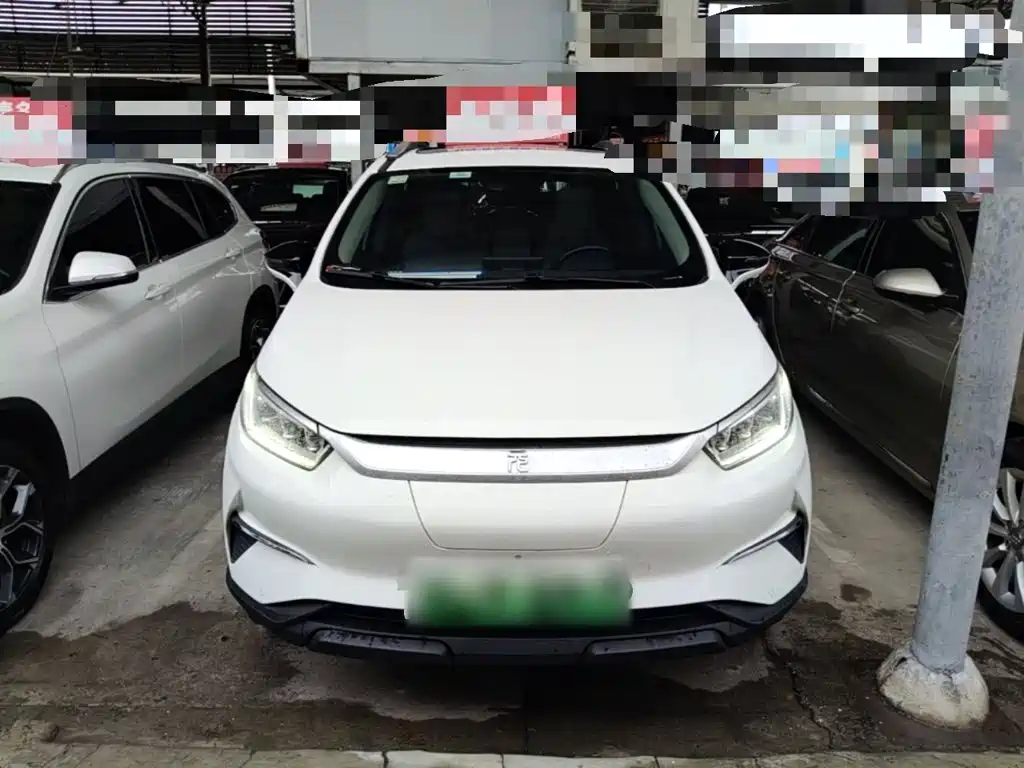BYD Yuan Pro — фото 3