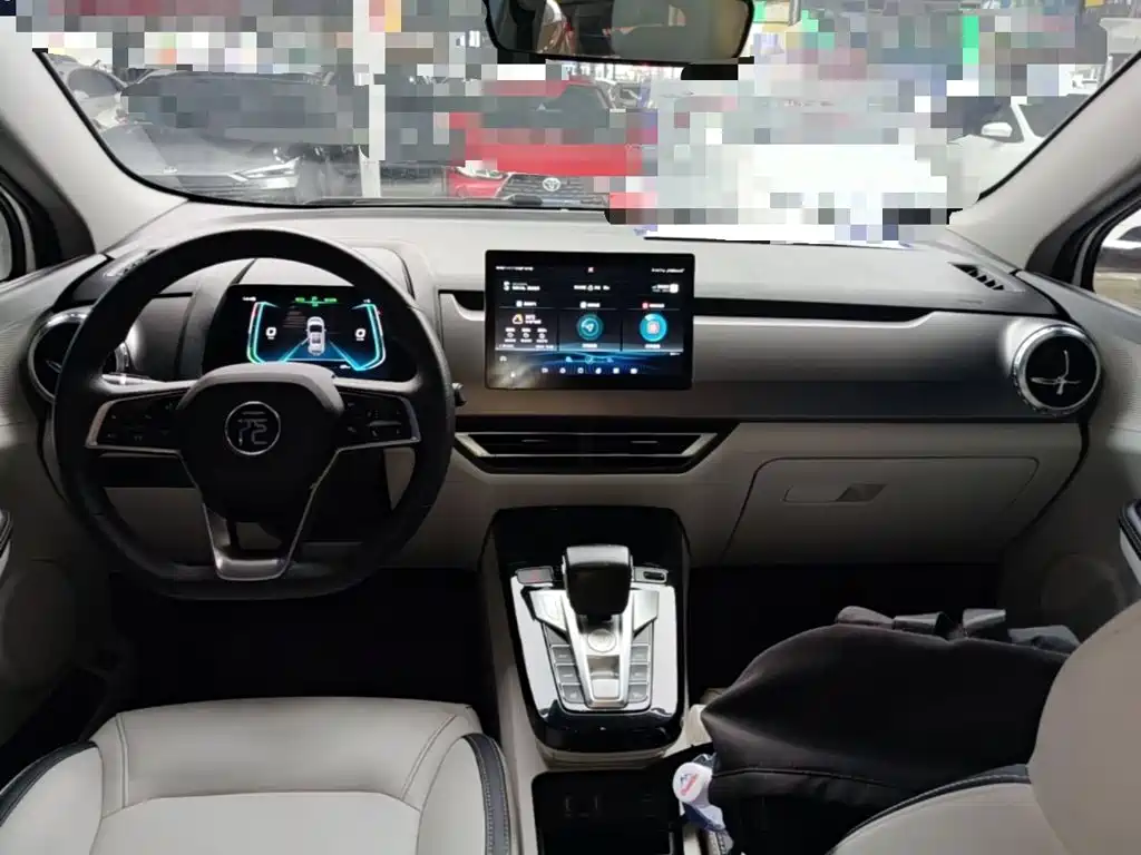 BYD Yuan Pro — фото 10