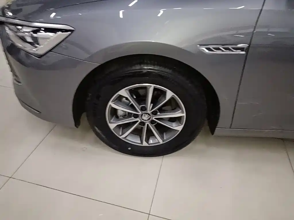 BYD Qin PLUS — фото 23