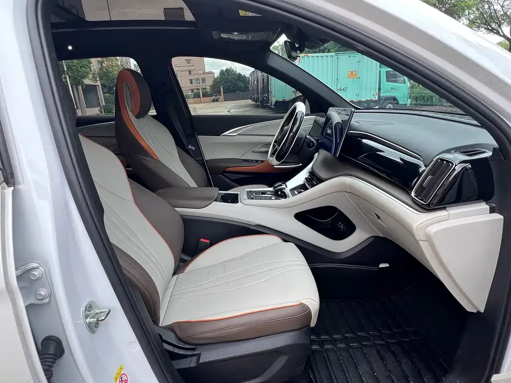 BYD Pro New Energy — фото 6