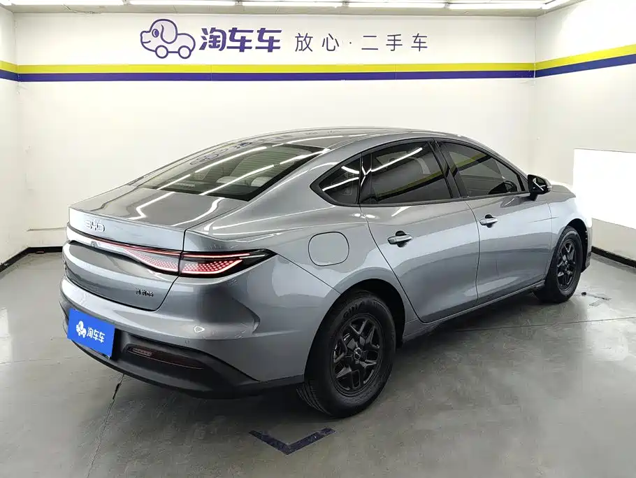 BYD Seal 05 DM-i — фото 3