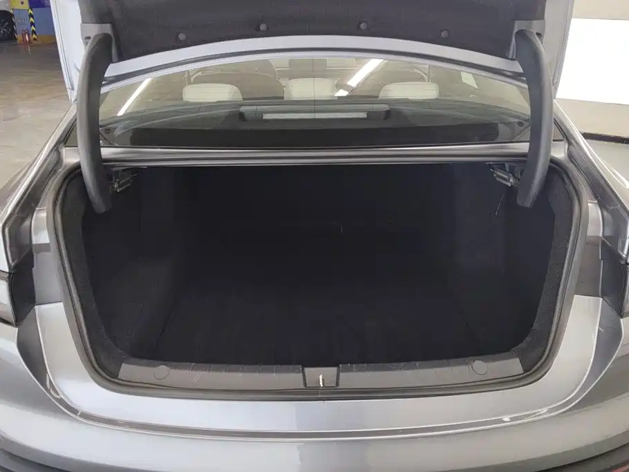 BYD Seal 05 DM-i — фото 4