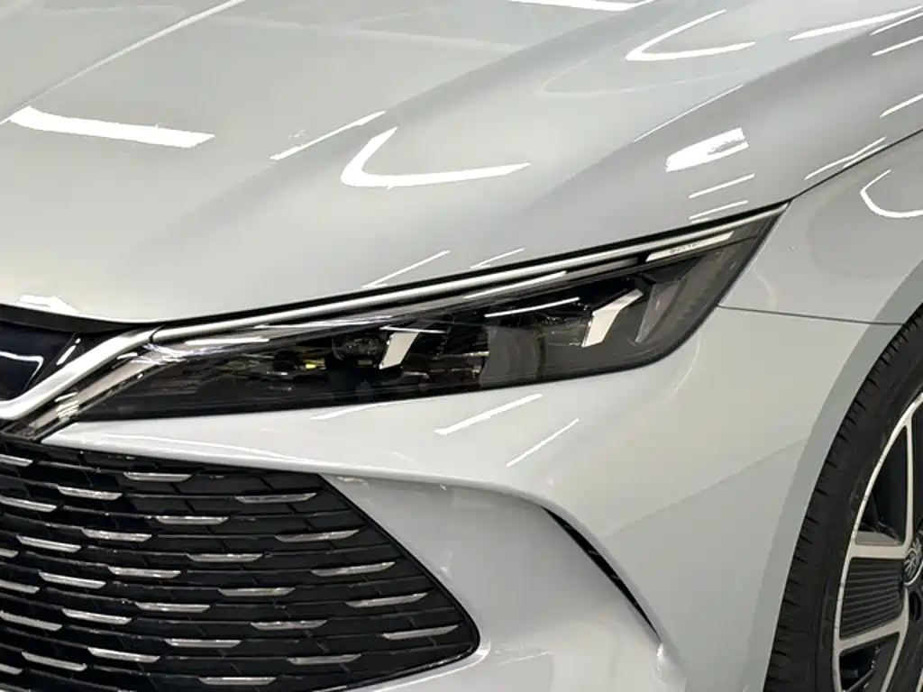 BYD Qin L — фото 10