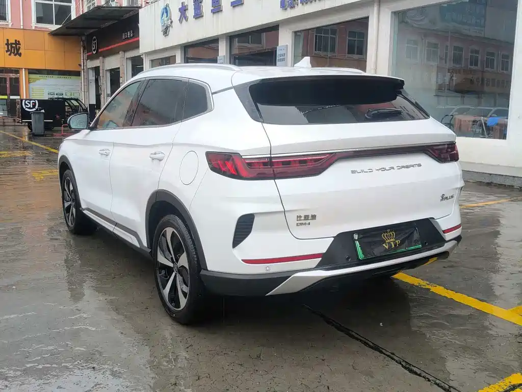 BYD PLUS New Energy — фото 5