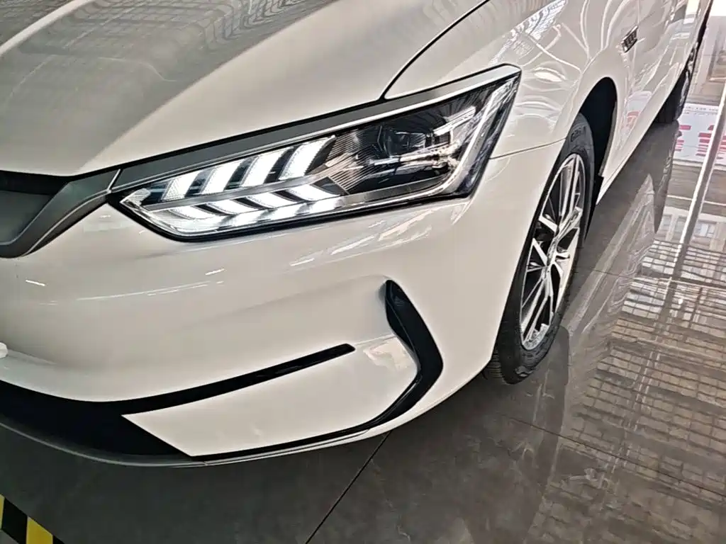 BYD Qin PLUS — фото 24