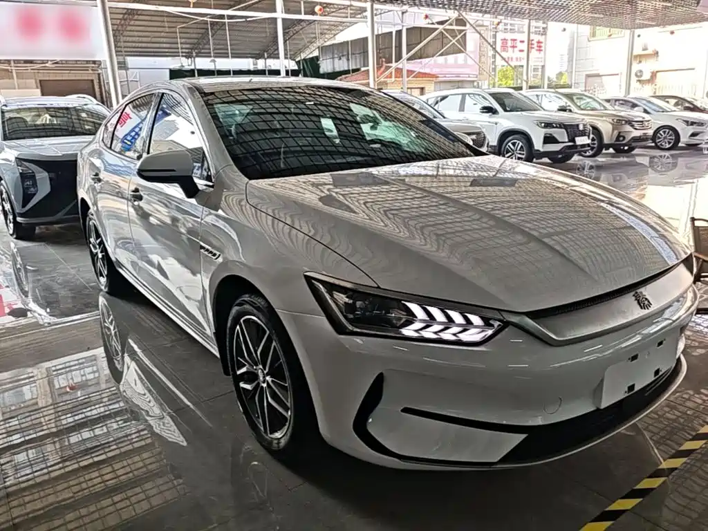 BYD Qin PLUS — фото 4