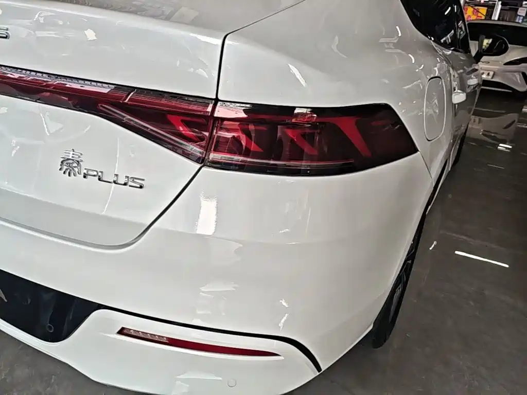 BYD Qin PLUS — фото 8