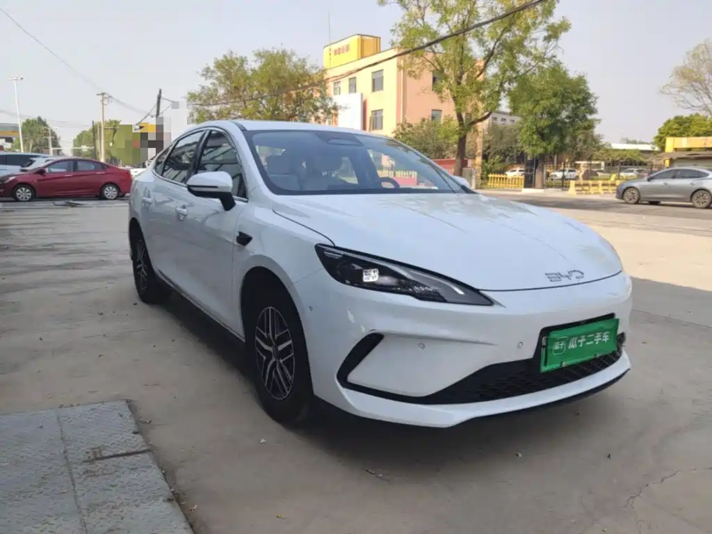 BYD Seal 05 DM-i — фото 4