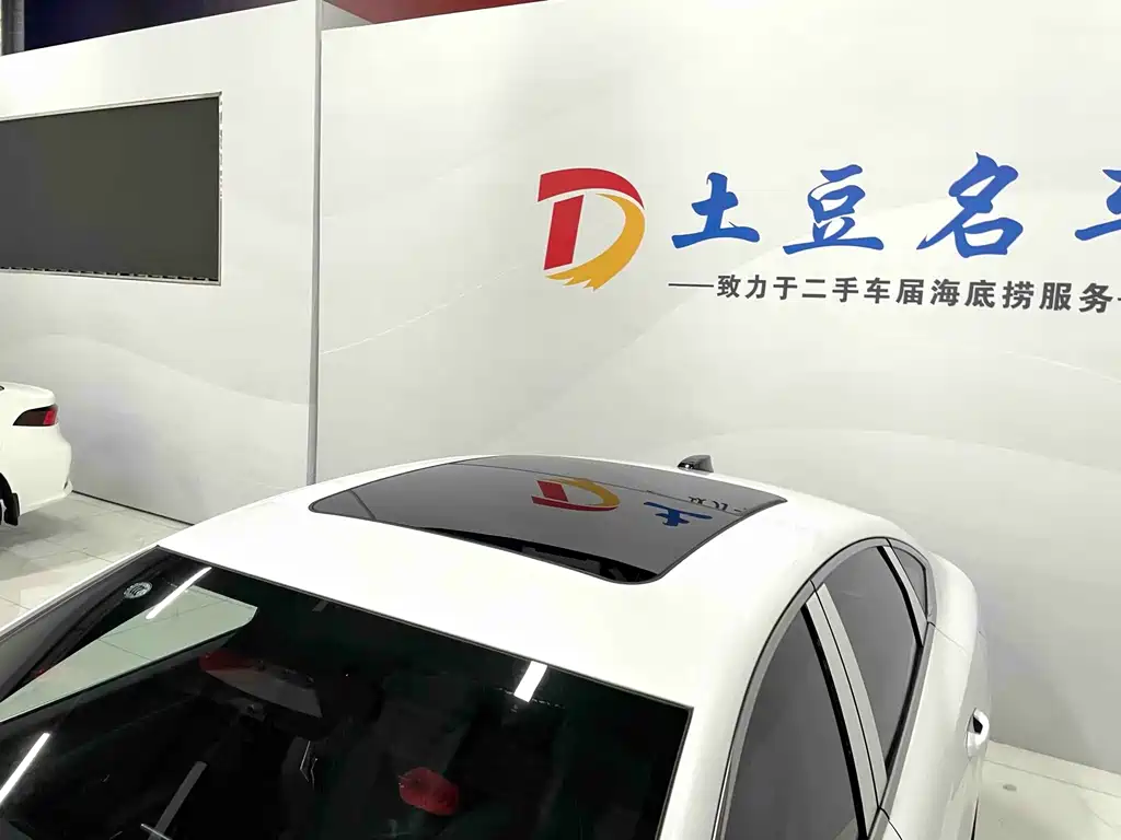 BYD Qin L — фото 8