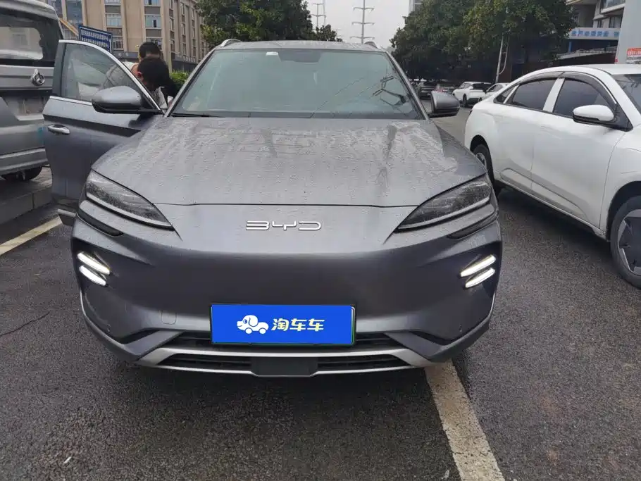 BYD PLUS New Energy — фото 2