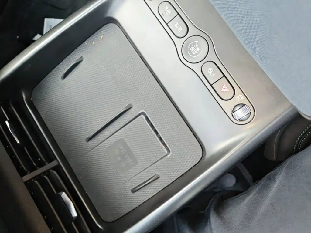 BYD Seal 06 — фото 9