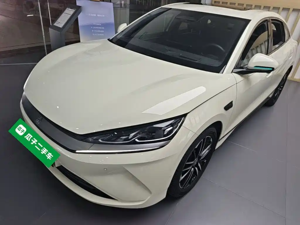 BYD Qin L — фото 2