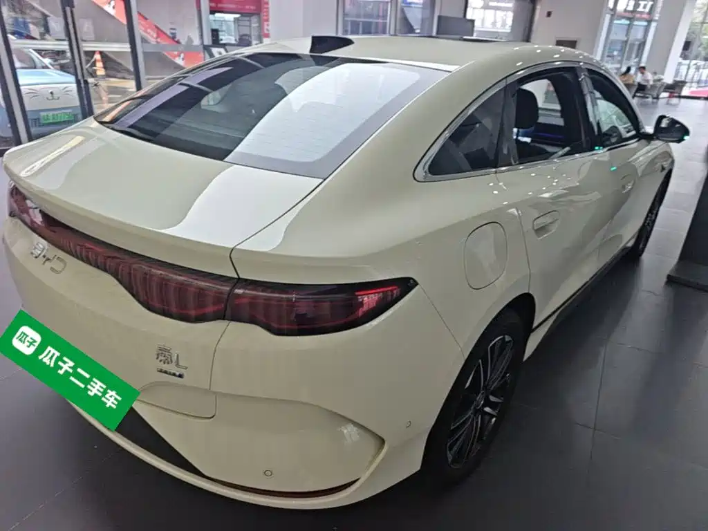 BYD Qin L — фото 7