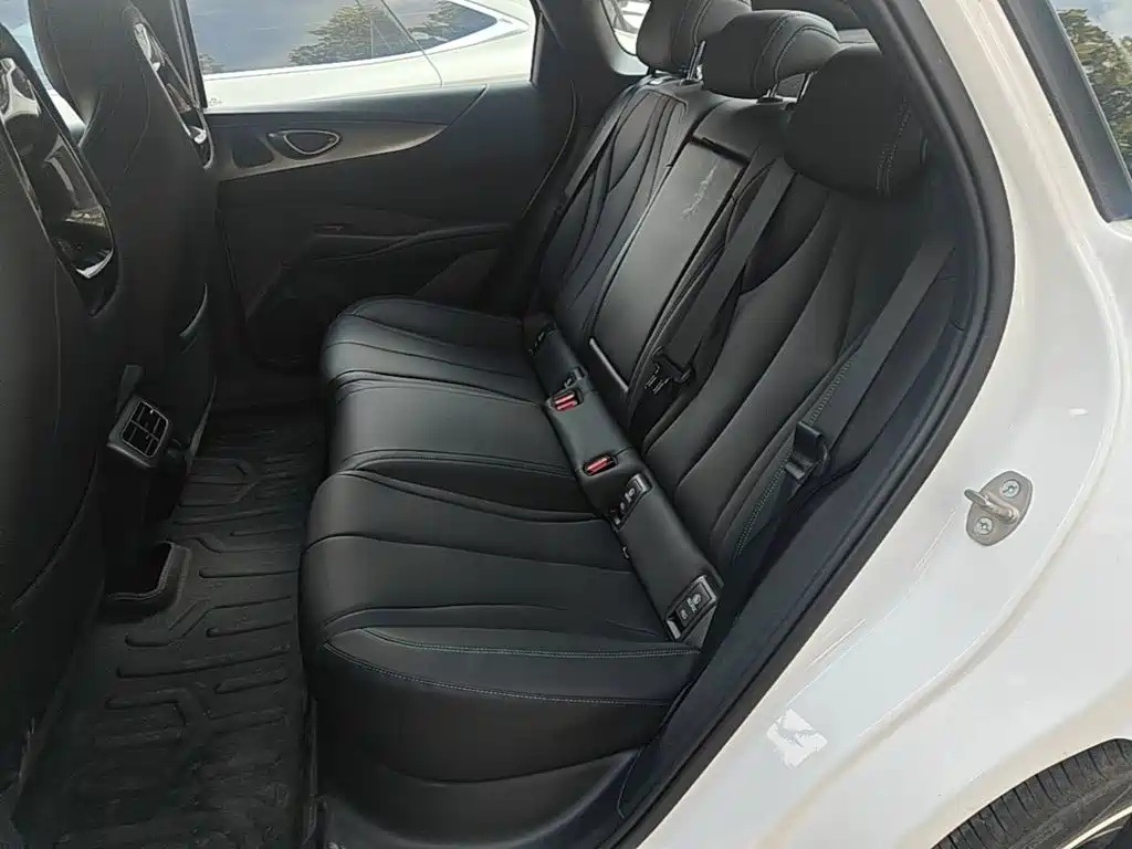 BYD Seal 06 — фото 17