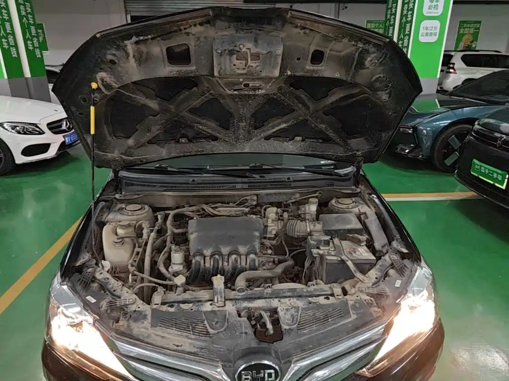 BYD F3 — фото 16