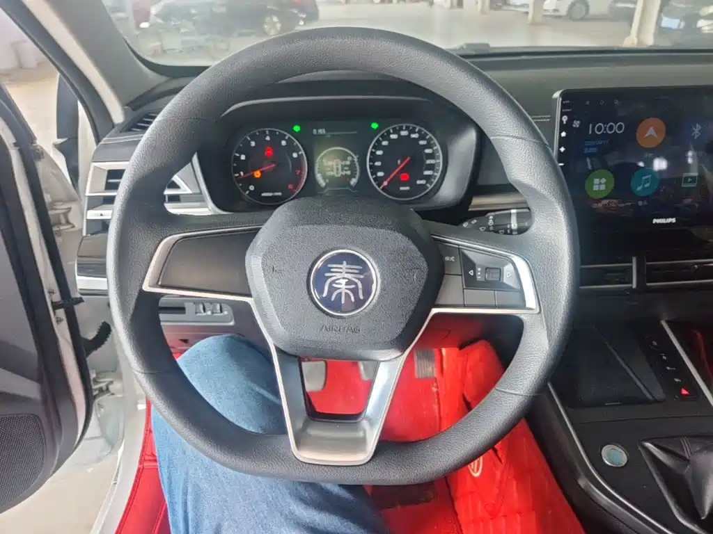 BYD Qin — фото 11