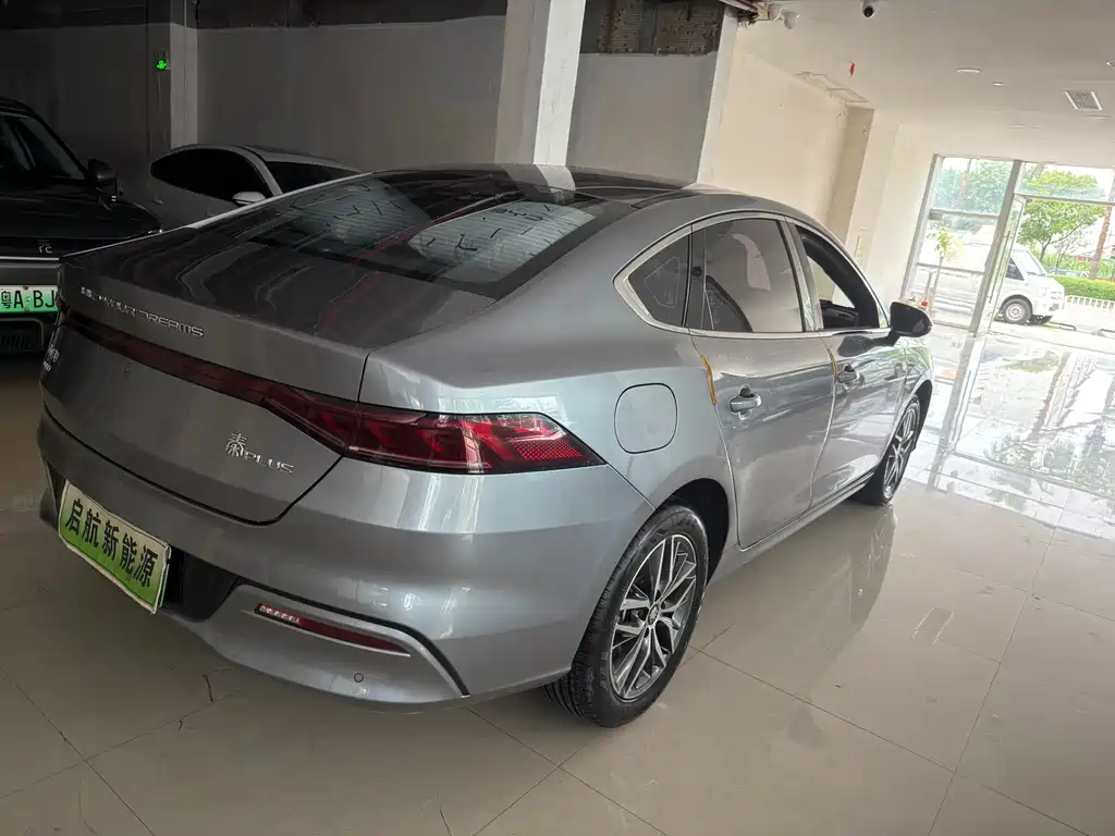 BYD Qin PLUS — фото 10