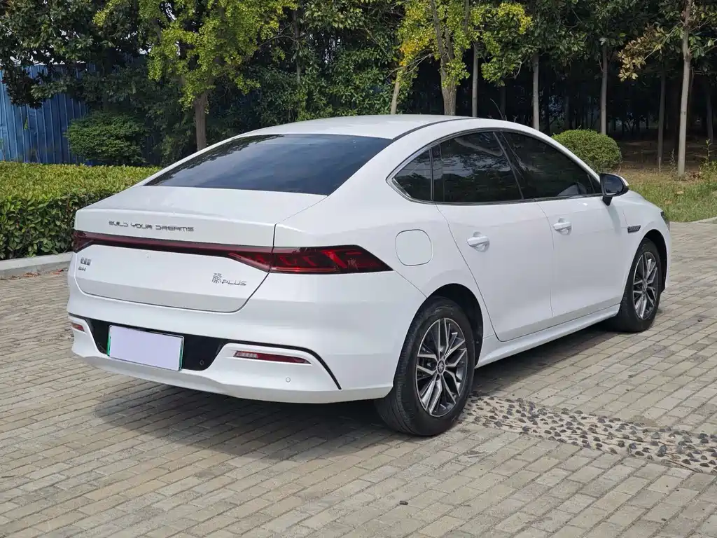 BYD Qin PLUS — фото 8