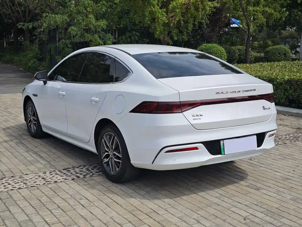 BYD Qin PLUS — фото 10