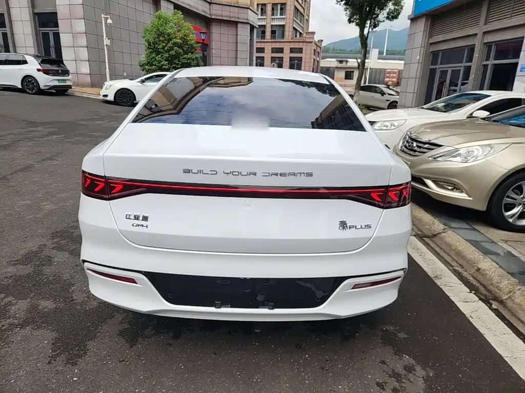BYD Qin PLUS — фото 6