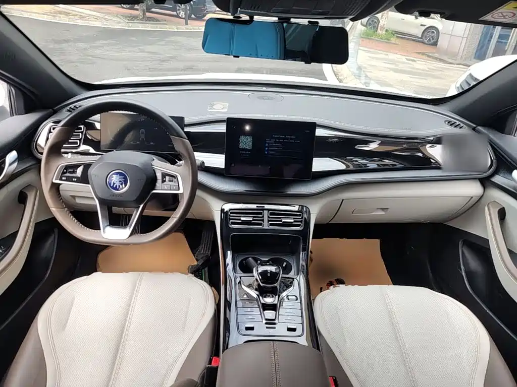BYD Qin PLUS — фото 10