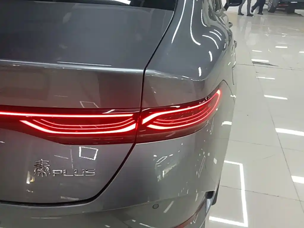 BYD Qin PLUS — фото 8