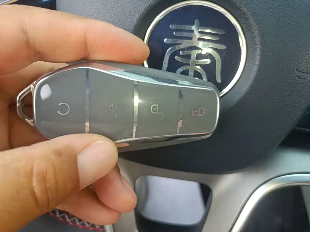 BYD Qin PLUS — фото 9