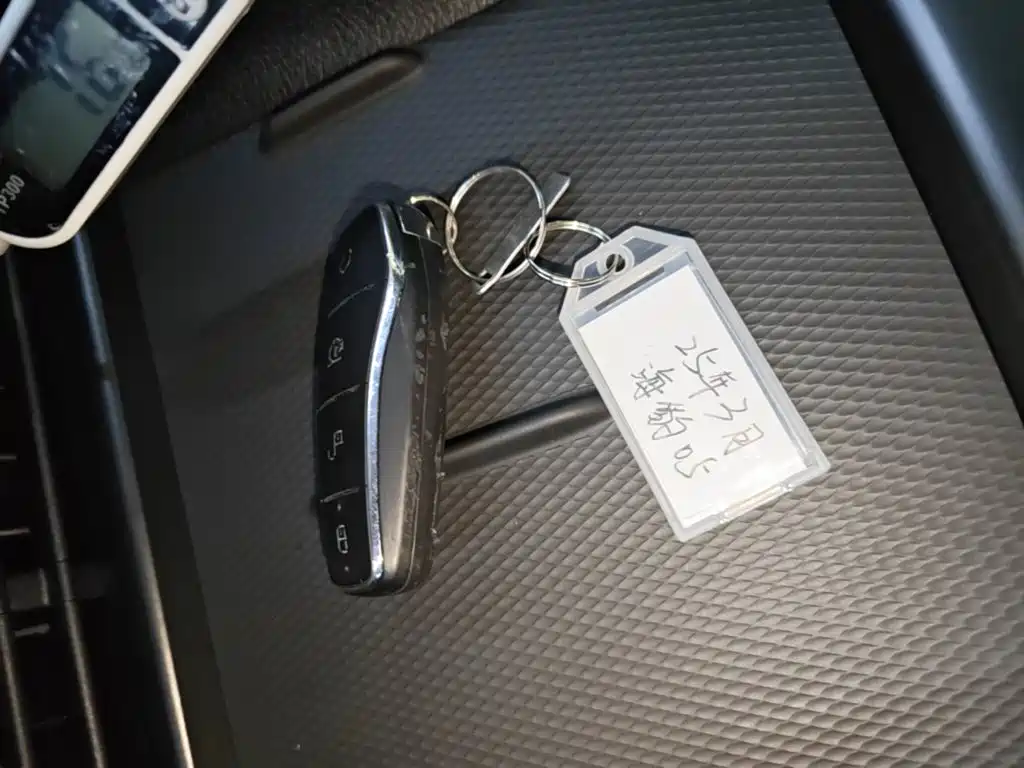 BYD Seal 05 DM-i — фото 9