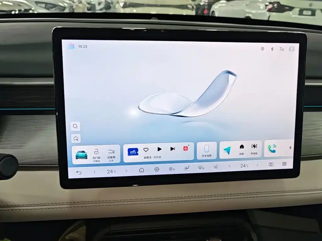 BYD Seal 05 DM-i — фото 13