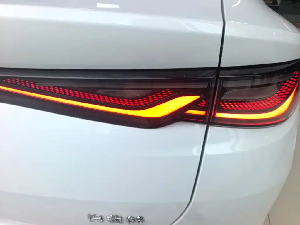 BYD Seal 06 — фото 8