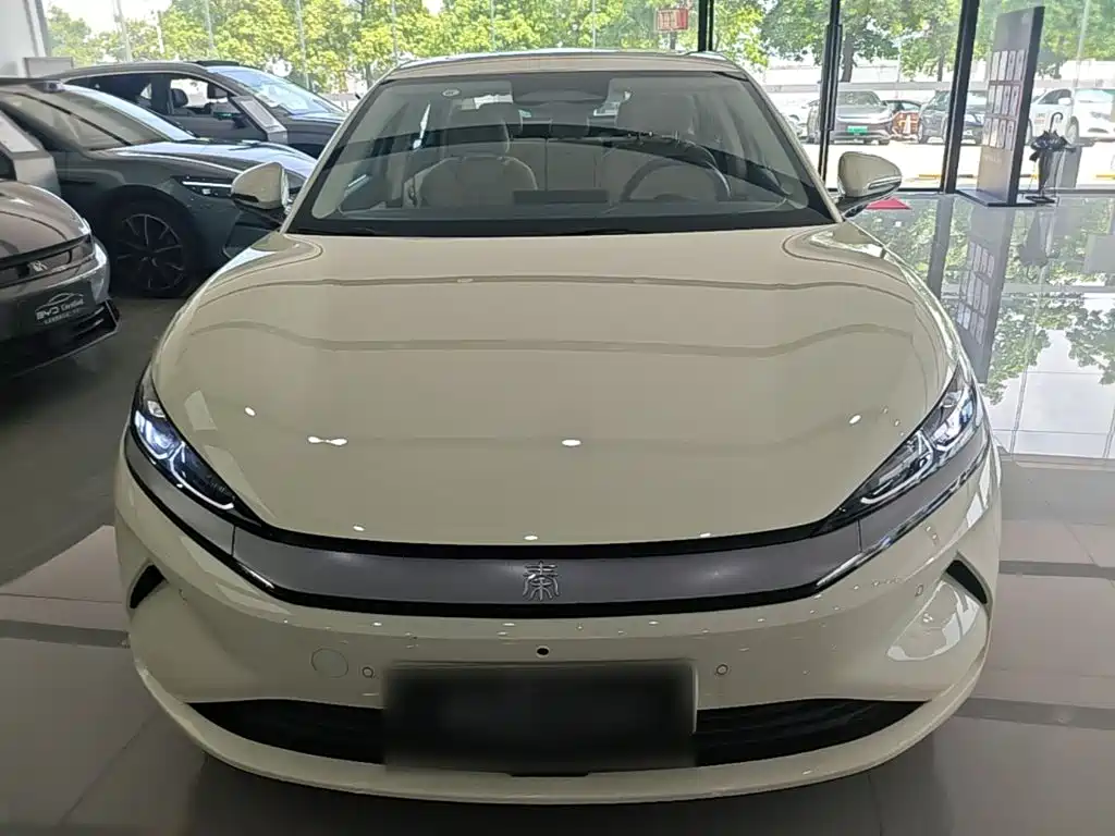 BYD Qin L — фото 3
