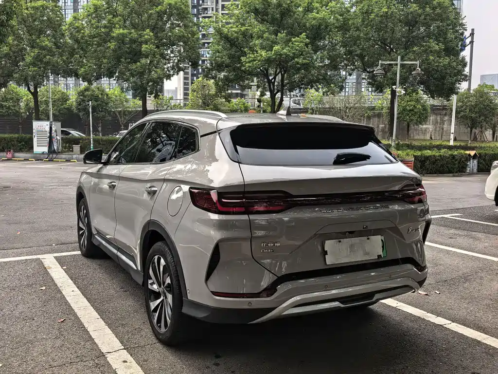 BYD PLUS New Energy — фото 7