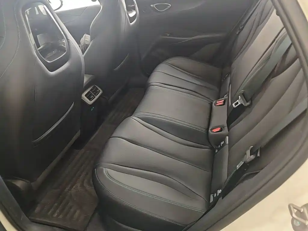 BYD Seal 06 — фото 17