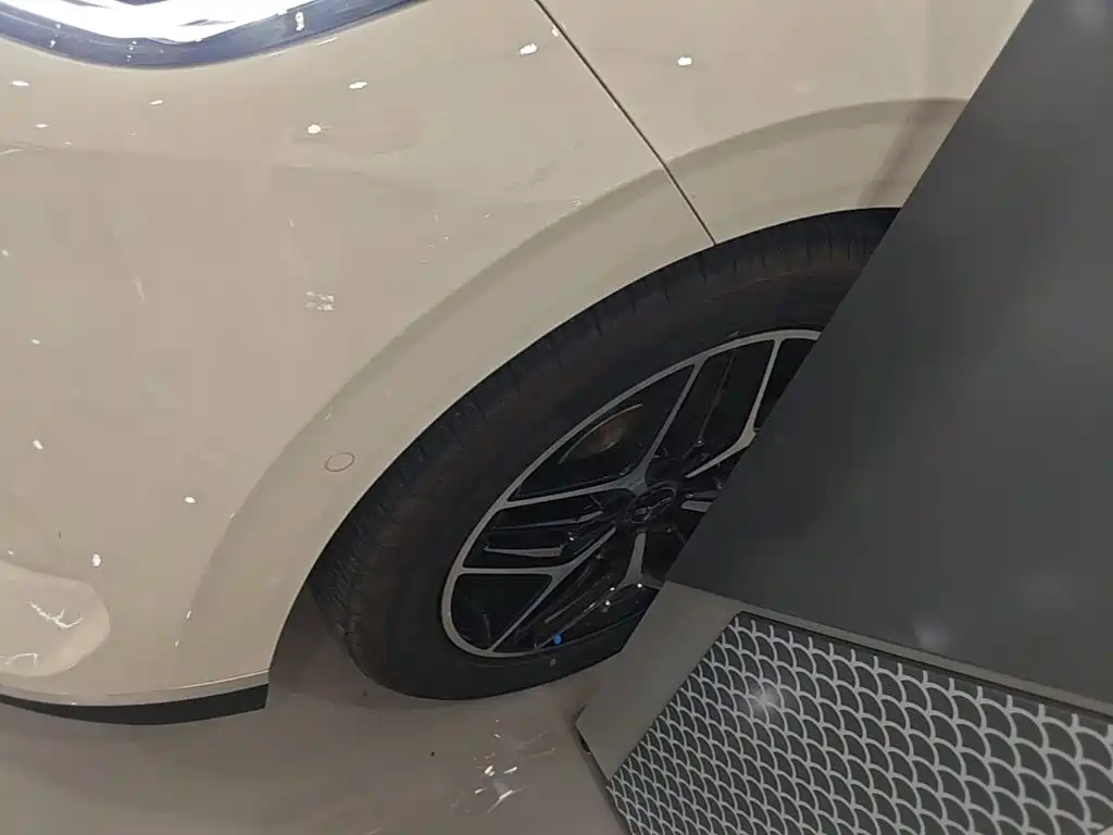 BYD Seal 06 — фото 23