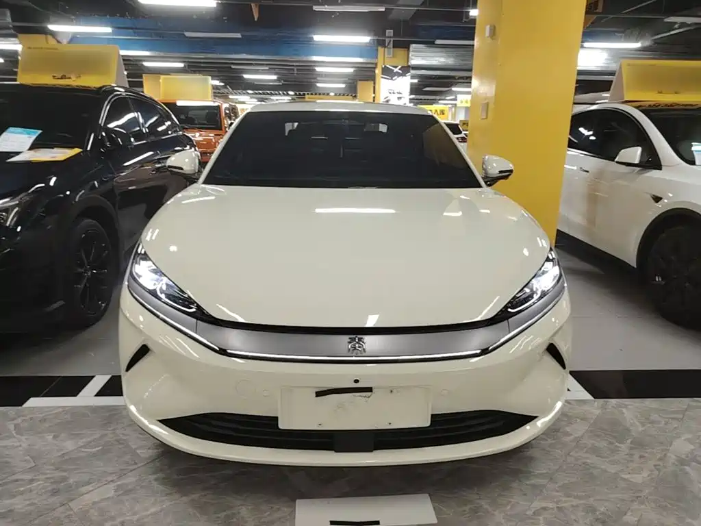 BYD Qin L — фото 3