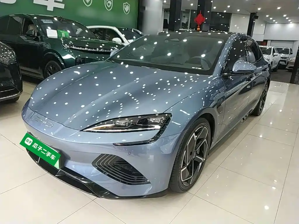 BYD Seal — фото 2