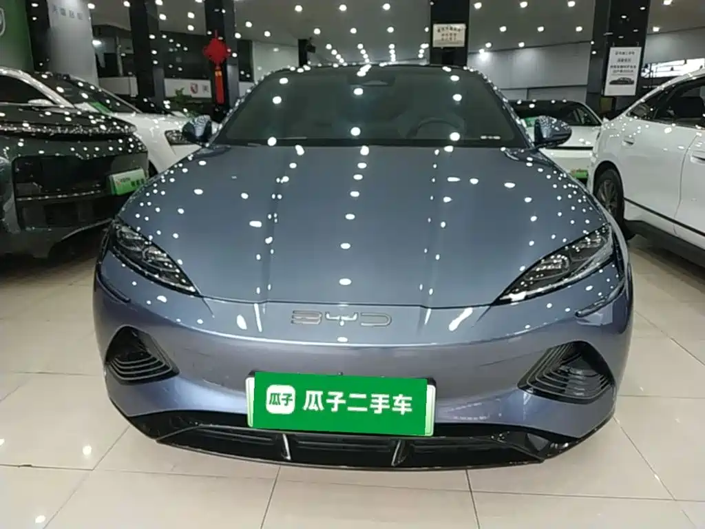 BYD Seal — фото 3