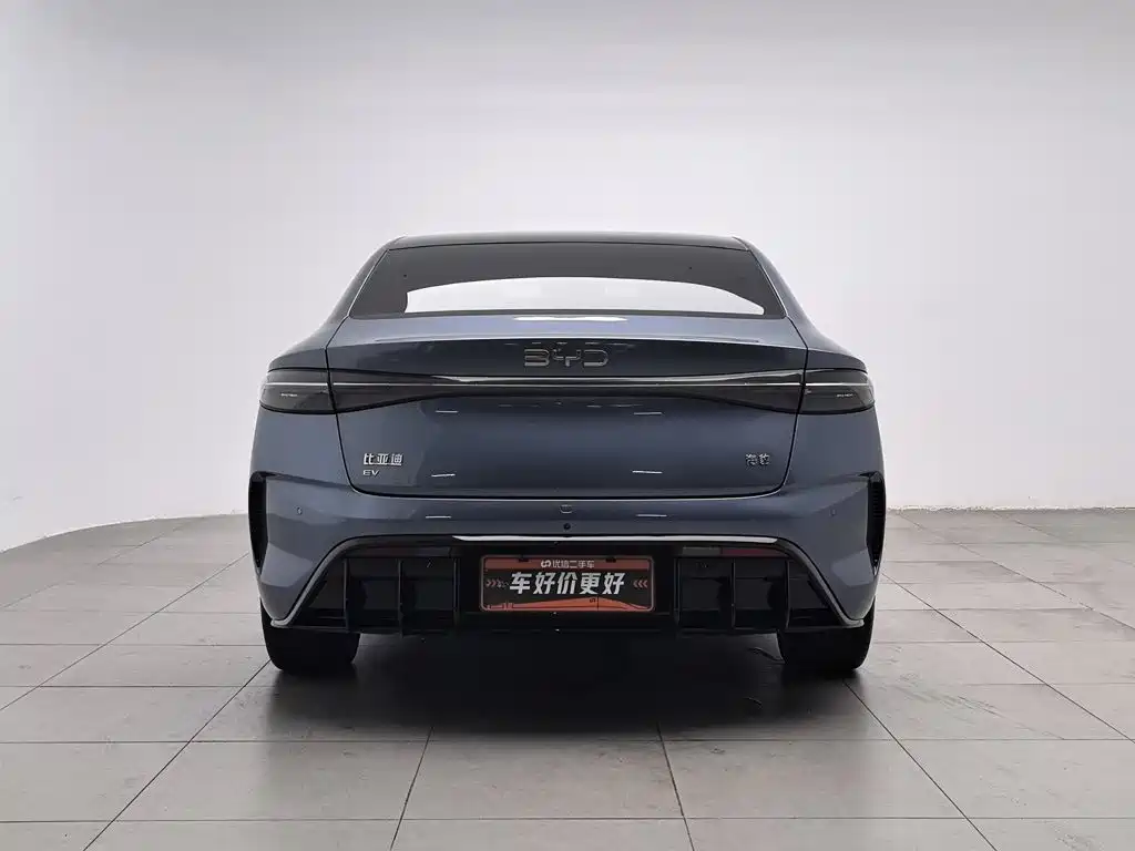 BYD Seal — фото 4