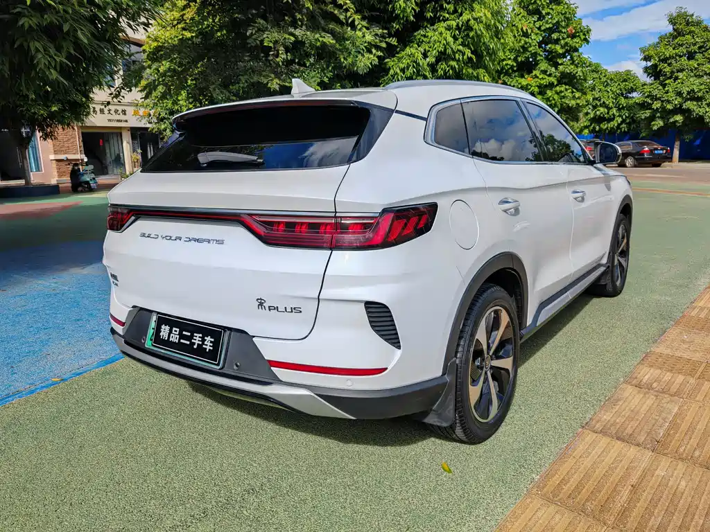 BYD PLUS New Energy — фото 4