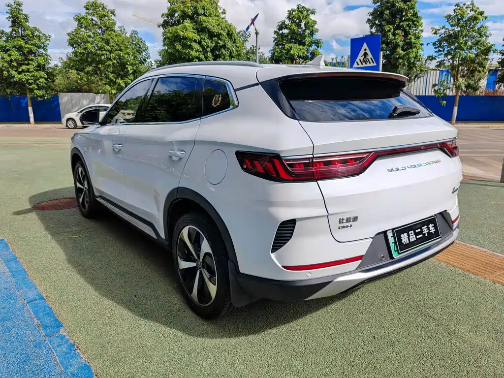 BYD PLUS New Energy — фото 6